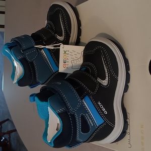 GEOX Respira waterproof boots w/warm lining NIB size US 4 1/2  LOW PRICE